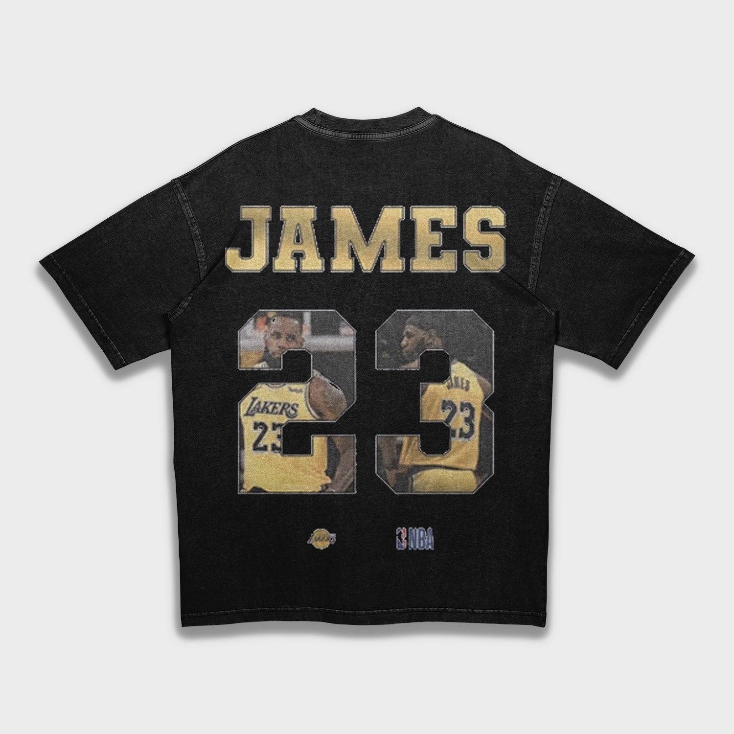 LeBron James - Loose Fit Heavyweight T-Shirt