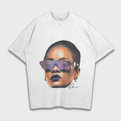 Rihanna - Loose Fit Heavyweight T-Shirt