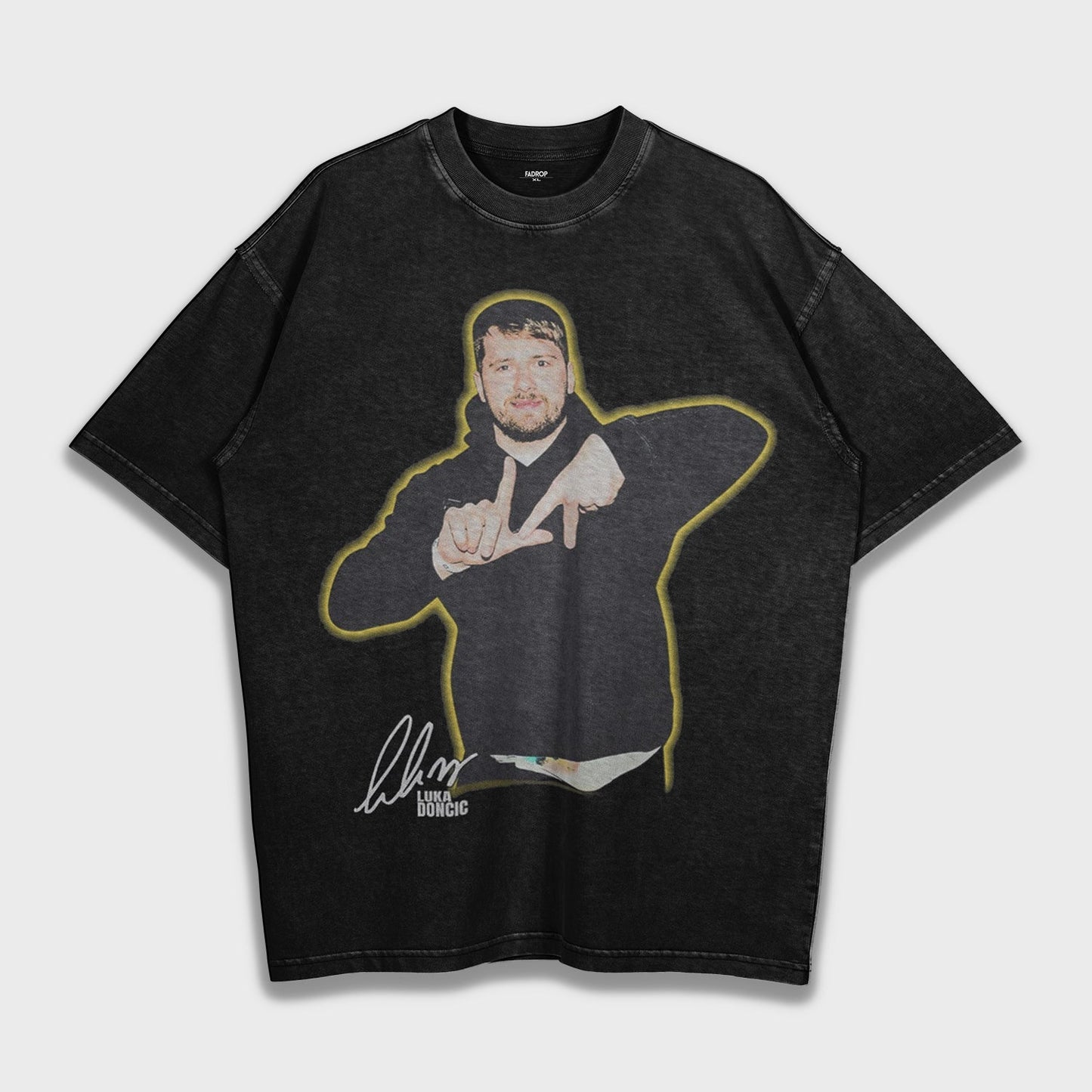 Luka Dončić - Loose Fit Heavyweight T-Shirt