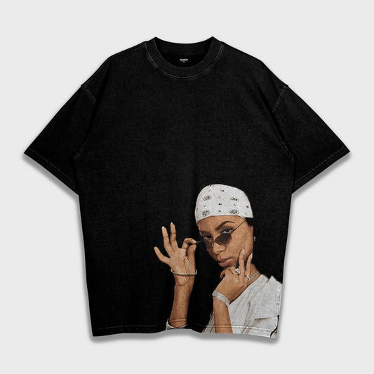Aaliyah - Loose Fit Heavyweight T-Shirt